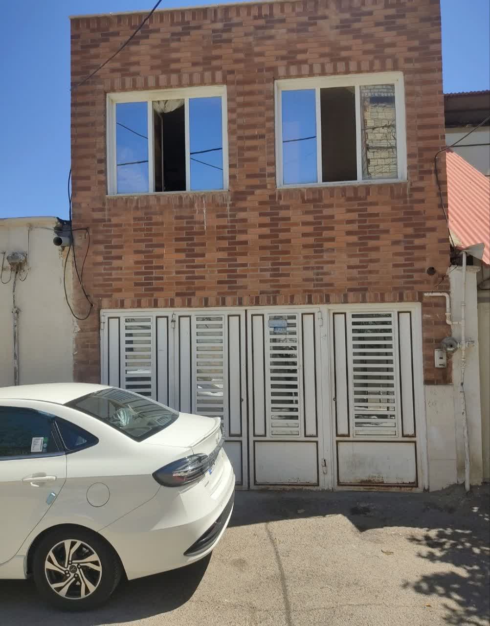 ویلایی خیابان 22بهمن